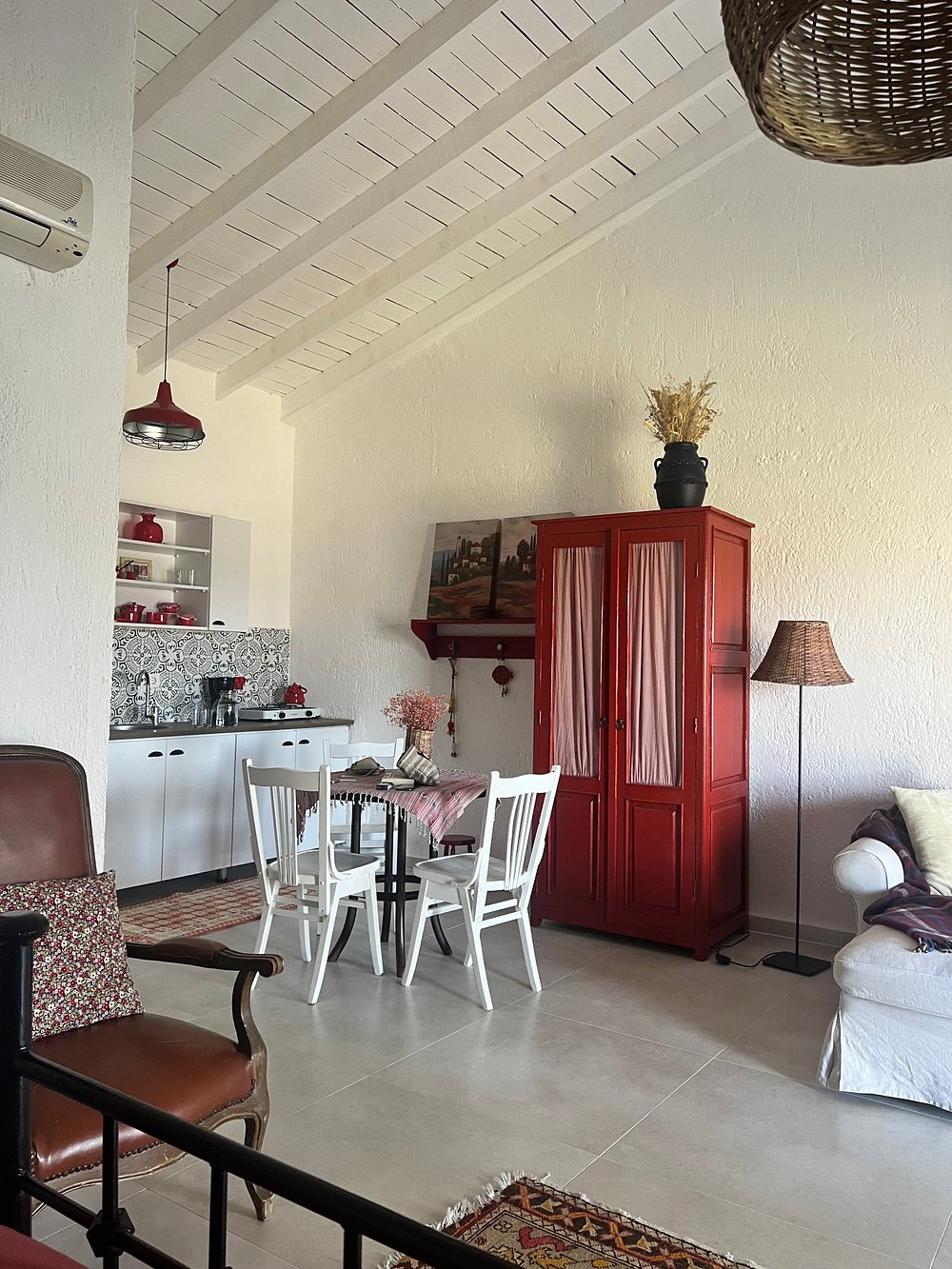 A named room at Chef’s Atolye dressed for a stay